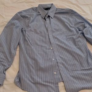 H&M Men's Slim Fit Easy Iron Dress Shirt